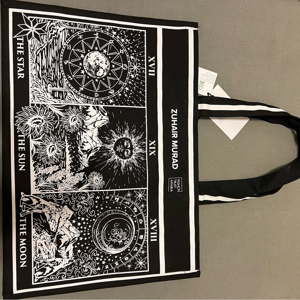 Brand-new Zuhair Murad printed canvas tote in black!